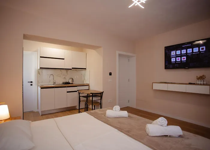 City Center Studio Apartments