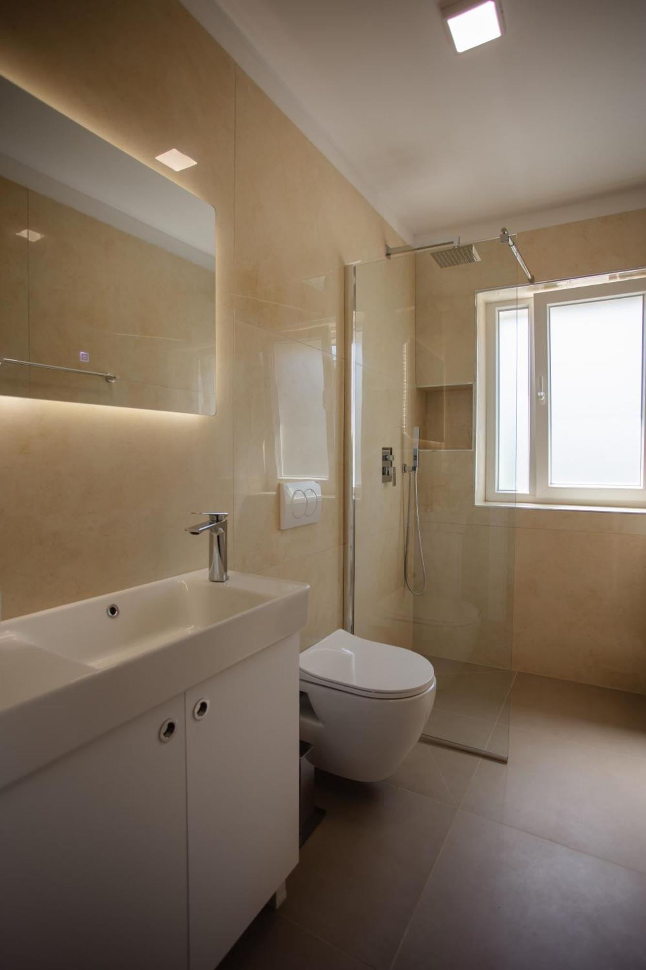 Center Apartment Shkoder
