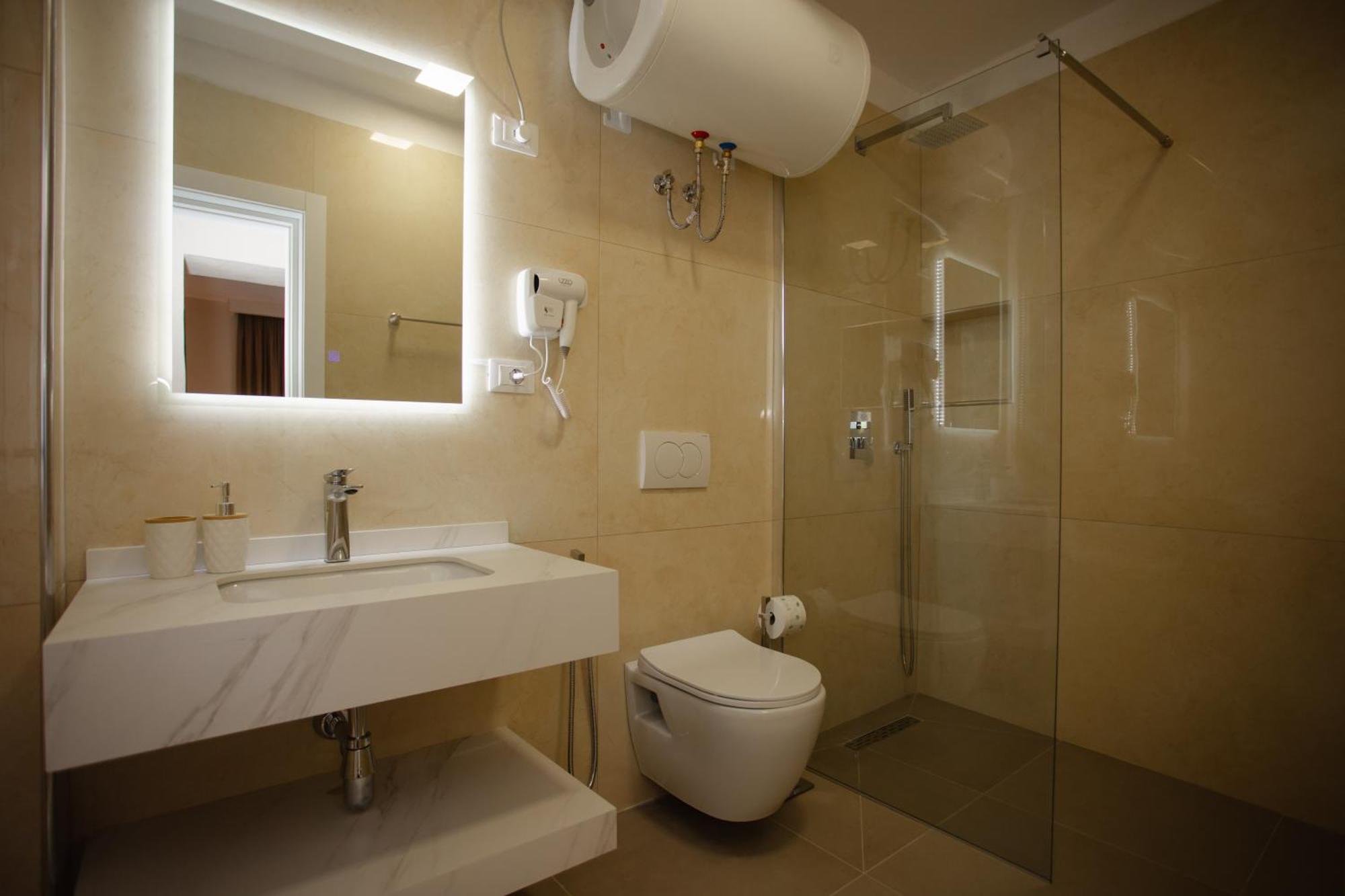 Apartment Center Shkoder